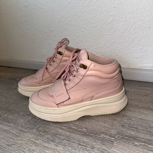 Puma Women's Blush Mid-Top Sneakers size 7 - Picture 2 of 12